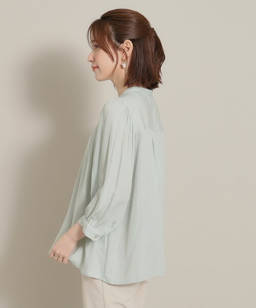 ITS'DEMO（イッツデモ）の「◆【通勤／体型カバー】サテン前開きブラウス（シャツ/ブラウス・レディース・アイボリー/グリーン系/ピンク/ライトブルー・00）」の22枚目の写真