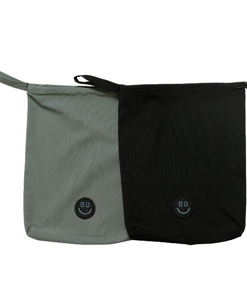 BEACHED DAYS(ビーチドデイズ)の「【BEACHED DAYS/ビーチドデイズ】BD PACKBLE SHORTS PANTS パッカブル 速乾性 ストレッチ ナイロン ショートパンツ(その他パンツ・メンズ・グレー/ブラック・MEDIUM/LARGE/X-LARGE)」の3枚目の写真