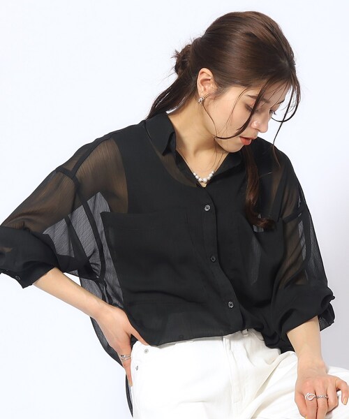 Cutie Blonde（キューティーブロンド）の「◆BIGポケットシアー楊柳シャツ（シャツ/ブラウス・レディース・ライトベージュ/ホワイト系/ブラック・00）」の2枚目の写真