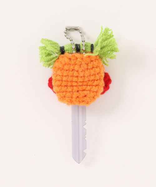 macaroni edge（マカロニエッジ）の「〈macaroni edge/マカロニエッジ〉毛糸のキーカバー（キーケース/キーアクセサリー・レディース・グリーン×オレンジ/ブルー系/オレンジ/ブルー/ピンク/ライトグリーン/ベージュ/チャコールグレー・ONE SIZE）」の16枚目の写真