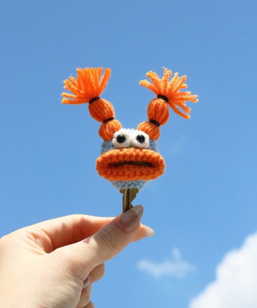 macaroni edge（マカロニエッジ）の「〈macaroni edge/マカロニエッジ〉毛糸のキーカバー（キーケース/キーアクセサリー・レディース・グリーン×オレンジ/ブルー系/オレンジ/ブルー/ピンク/ライトグリーン/ベージュ/チャコールグレー・ONE SIZE）」の18枚目の写真