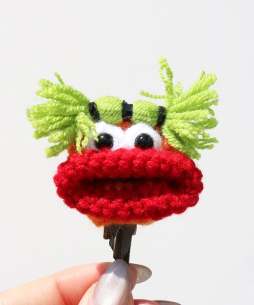 macaroni edge（マカロニエッジ）の「〈macaroni edge/マカロニエッジ〉毛糸のキーカバー（キーケース/キーアクセサリー・レディース・グリーン×オレンジ/ブルー系/オレンジ/ブルー/ピンク/ライトグリーン/ベージュ/チャコールグレー・ONE SIZE）」の19枚目の写真