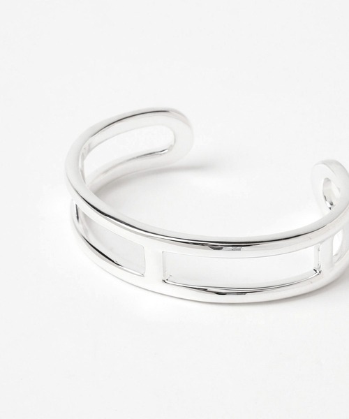 HARE(ハレ)の「Hモチーフバングル(HARE)(バングル/リストバンド・メンズ・シルバー・FREE)」の4枚目の写真