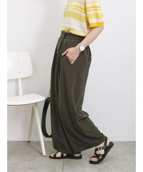 Samansa Mos2 blue（サマンサモスモスブルー）の「【ふっくらクッション】クロスベルトサンダル（ドレスシューズ・レディース・ブラック/キナリ/ブラウン・M/L）」の8枚目の写真