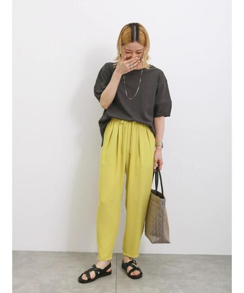 Samansa Mos2 blue（サマンサモスモスブルー）の「【ふっくらクッション】クロスベルトサンダル（ドレスシューズ・レディース・ブラック/キナリ/ブラウン・M/L）」の11枚目の写真