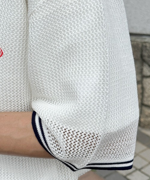 Perushu（ペルーシュ）の「リブ配色ロゴメッシュポロ（ポロシャツ・メンズ・ネイビー/グレイッシュベージュ/オフホワイト・MEDIUM/LARGE）」の5枚目の写真