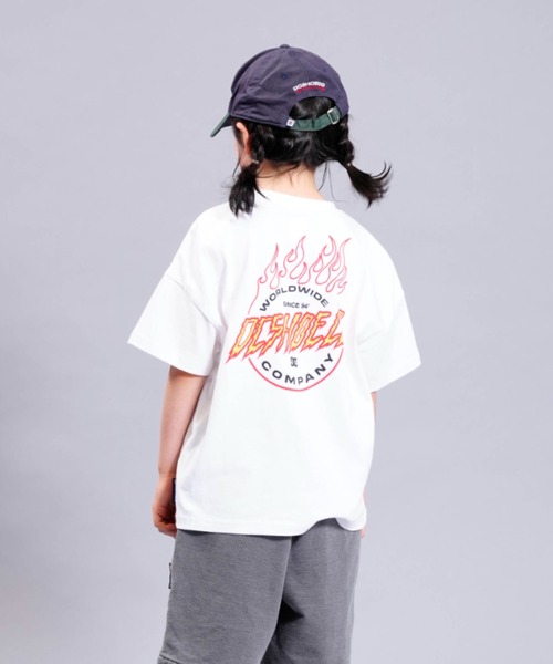 DC SHOES（ディーシーシューズ）の「23 KD FIERY SS/DCキッズバックプリント半袖Tシャツ（Tシャツ/カットソー・キッズ・ホワイト/ブラック・160/150/140/130/120）」の4枚目の写真