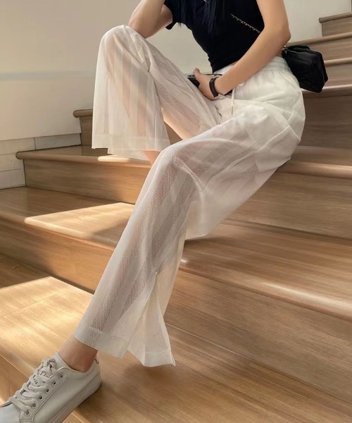 Achic(アシック)の「ストライプ シースルー ロングパンツ(その他パンツ・レディース・ホワイト/ブラック/ネイビー・M)」の17枚目の写真