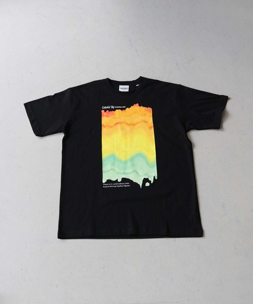 UNIT CHEST(ユニットチェスト)の「【UNIT CHEST】unique unisex T-shirt グラデーションTシャツ(Tシャツ/カットソー・メンズ・ブラック/ホワイト・L/M/S)」の3枚目の写真