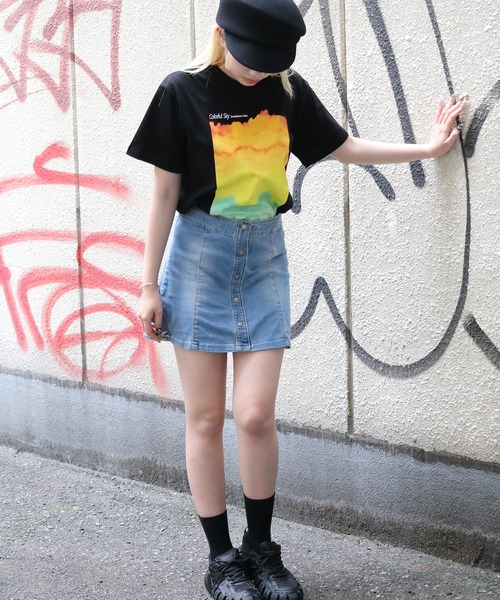 UNIT CHEST(ユニットチェスト)の「【UNIT CHEST】unique unisex T-shirt グラデーションTシャツ(Tシャツ/カットソー・メンズ・ブラック/ホワイト・L/M/S)」の12枚目の写真