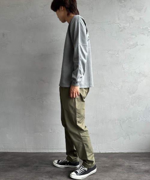 Manhattan Portage（マンハッタンポーテージ）の「[MANHATTAN PORTAGE/マンハッタンポーテージ] 別注 手書き風バックプリント ロングスリーブTシャツ（Tシャツ/カットソー・レディース・チャコールグレー/グレー/アイボリー・S/M/L/XL）」の4枚目の写真