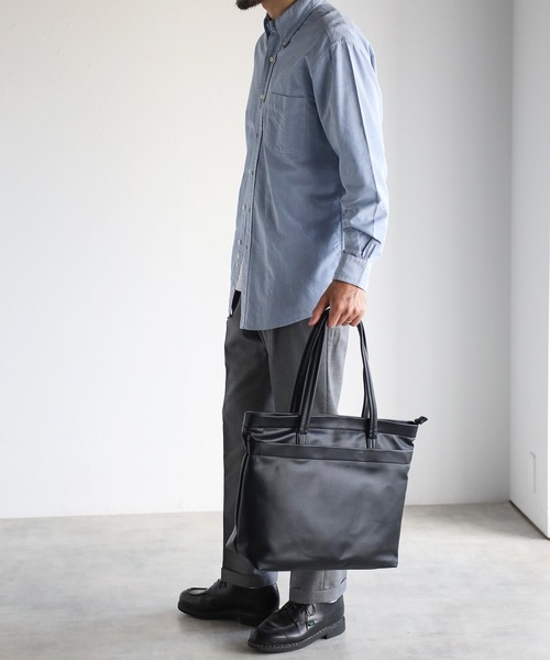GUSCIO UOMO（グッシオ ウォーモ）の「【グッシオウォーモ】シンプル PUレザー軽量トートバッグ EC限定（トートバッグ・メンズ・ネイビー/ダークグレー/ブラック・FREE）」の17枚目の写真
