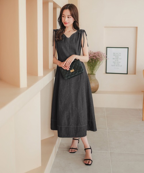 KOBE LETTUCE（コウベレタス）の「肩リボンハートネックデニムワンピース（ワンピース・レディース・ブラック/ブルー/インディゴブルー・M/L）」の5枚目の写真