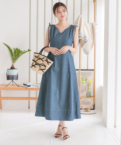 KOBE LETTUCE（コウベレタス）の「肩リボンハートネックデニムワンピース（ワンピース・レディース・ブラック/ブルー/インディゴブルー・M/L）」の19枚目の写真