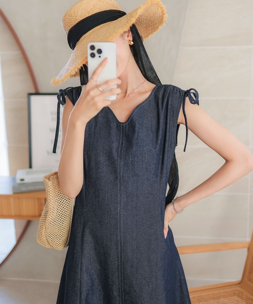 KOBE LETTUCE（コウベレタス）の「肩リボンハートネックデニムワンピース（ワンピース・レディース・ブラック/ブルー/インディゴブルー・M/L）」の10枚目の写真