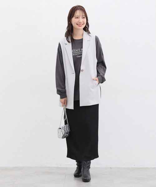 Honeys（ハニーズ）の「刺繍入りロゴＴシャツ（Tシャツ/カットソー・レディース・キナリ/スミクロ/ブルー/ピンク/アイボリー・M/LL/L/S）」の9枚目の写真