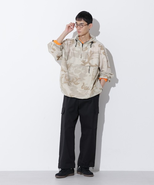 Apo(s)ture(アポスチャー)の「LUCAS-002/サテンストレッチカーゴパンツ(カーゴパンツ・メンズ・ベージュ/モカ/ネイビー/ブラック・XS/S/M/L/XL)」の7枚目の写真