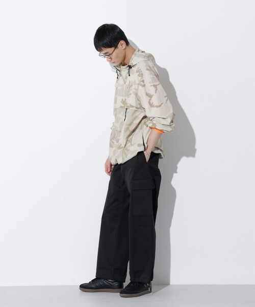 Apo(s)ture(アポスチャー)の「LUCAS-002/サテンストレッチカーゴパンツ(カーゴパンツ・メンズ・ベージュ/モカ/ネイビー/ブラック・XS/S/M/L/XL)」の10枚目の写真
