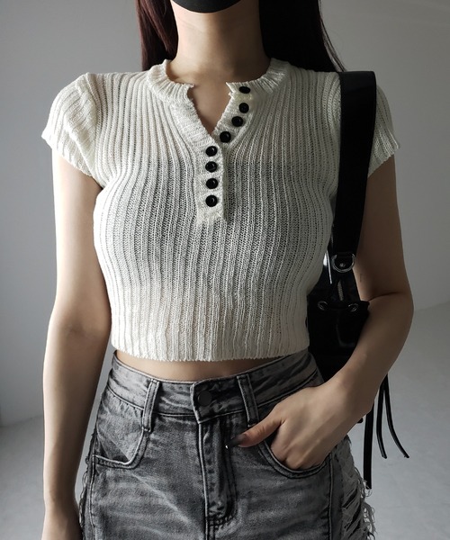 me+em select(ミームセレクト)の「【 3color 】キーネックショートサマーリブニットトップス / Key neck short summer rib knit tops(ニット/セーター・レディース・グレー/アイボリー/ブラック・FREE)」の20枚目の写真