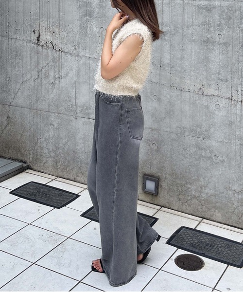 INGNI(イング)の「ラメフェザーニットベスト/A(ニット/セーター・レディース・グレー/アイボリー/ブラック/グレー系その他2・M)」の11枚目の写真