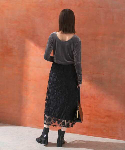 URBAN RESEARCH ROSSO WOMEN（アーバンリサーチ　ロッソ）の「チュールフラワーレイヤードスカート（スカート・レディース・ブラック/ベージュ・FREE）」の20枚目の写真