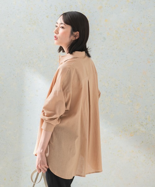 URBAN RESEARCH ROSSO WOMEN(アーバンリサーチ ロッソ)の「オーバーサイズシャツ(シャツ/ブラウス・レディース・ベージュ/カーキ/ブラウン・FREE)」の12枚目の写真