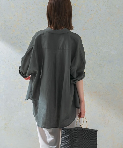 URBAN RESEARCH ROSSO WOMEN(アーバンリサーチ ロッソ)の「オーバーサイズシャツ(シャツ/ブラウス・レディース・ベージュ/カーキ/ブラウン・FREE)」の7枚目の写真