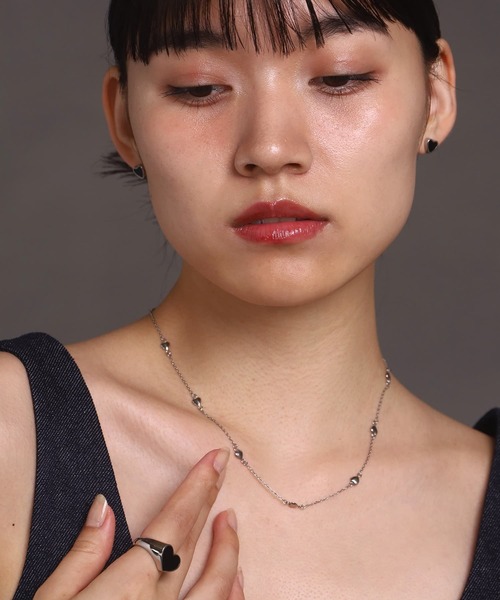 LHME（エルエイチエムイー）の「【WEB限定】“Moment”プチハートチェーンネックレス/サージカルステンレス（金属アレルギー対応）【LHME / エルエイチエムイー】（ネックレス・レディース・シルバー/ゴールド・45cm）」の11枚目の写真