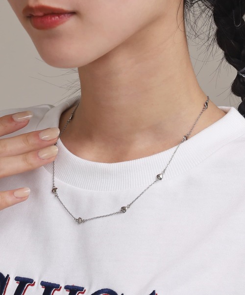 LHME（エルエイチエムイー）の「【WEB限定】“Moment”プチハートチェーンネックレス/サージカルステンレス（金属アレルギー対応）【LHME / エルエイチエムイー】（ネックレス・レディース・シルバー/ゴールド・45cm）」の15枚目の写真