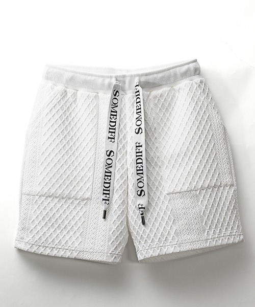 JOKER（ジョーカー）の「リラックスハーフパンツ メンズ（その他パンツ・メンズ・ホワイト/ブラック・M/L/XL）」の3枚目の写真