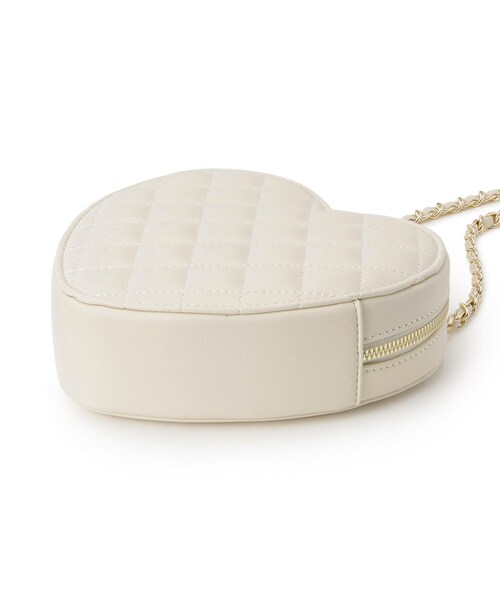 OPAQUE.CLIP(オペークドットクリップ)の「◆ハートシェイプキルティングミニショルダーバッグ(ショルダーバッグ・レディース・ブラック/アイボリー・00)」の7枚目の写真