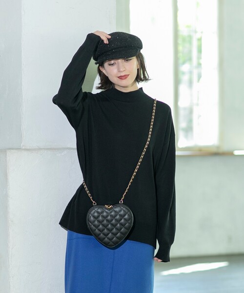 OPAQUE.CLIP(オペークドットクリップ)の「◆ハートシェイプキルティングミニショルダーバッグ(ショルダーバッグ・レディース・ブラック/アイボリー・00)」の18枚目の写真