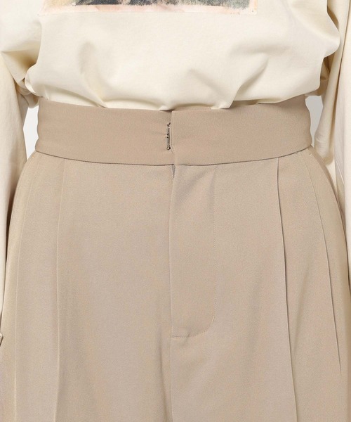 kokoro出品 mysty woman パンツ ビシルエットタックパンツ 152976