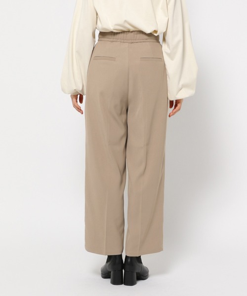 mysty woman（ミスティウーマン）の「ビシルエットタックパンツ 152976（その他パンツ・レディース・ベージュ系その他/ブルー系その他/ブラック・FREE）」の16枚目の写真