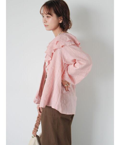 ehka sopo(エヘカソポ)の「ラッフル襟ブラウス(シャツ/ブラウス・レディース・ブラック/ピンク/オフホワイト・F)」の14枚目の写真