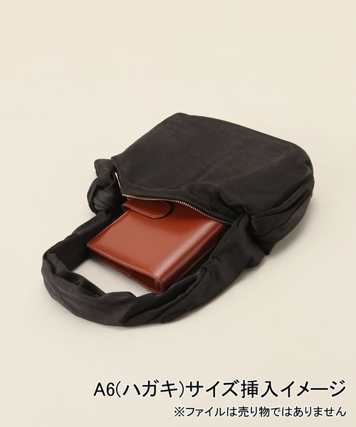 LE TALON(ルタロン)の「LE VERNIS/ル・ベルニ Candy satin bag(ハンドバッグ・レディース・ブラック・FREE)」の7枚目の写真