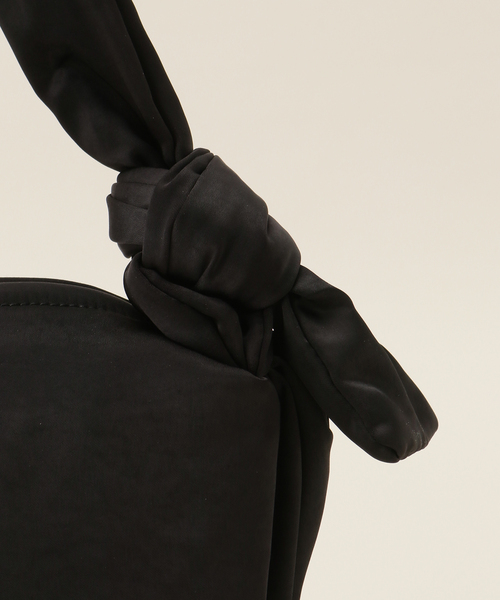 LE TALON(ルタロン)の「LE VERNIS/ル・ベルニ Candy satin bag(ハンドバッグ・レディース・ブラック・FREE)」の3枚目の写真