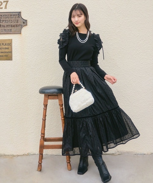 SWINGLE(スウィングル)の「フロッキードット切替ボリュームフレアスカート(スカート・レディース・ホワイト系その他/グレー系その他/ブラック系その他・FREE)」の1枚目の写真