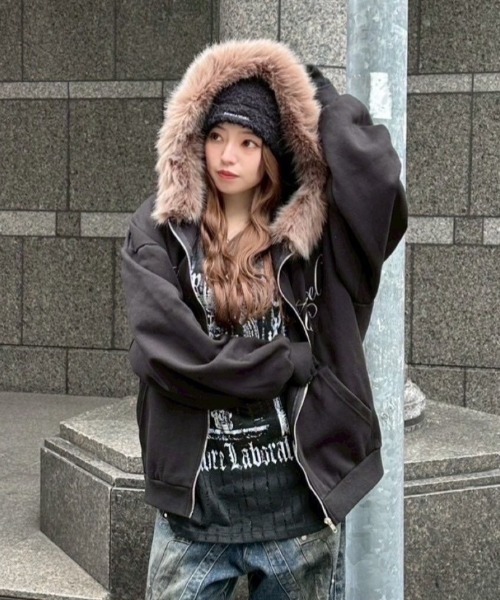 XU（エックスユー）の「【Never mind the XU】fur hoodie / 【ネバー