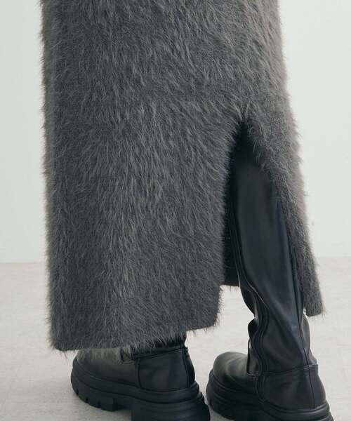 Petit fleur(プチフルール)の「・Petit Fleur シャギーニットスカート(スカート・レディース・チャコールグレー/アイボリー/ブラック・FREE)」の8枚目の写真