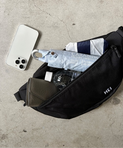 MEI（メイ）の「ST: MEI メイ BOTTOMLINE L ボトムライン Lサイズ　ボディバッグ（ボディバッグ/ウエストポーチ・レディース・ブラック/グレー/ベージュ・FREE）」の7枚目の写真