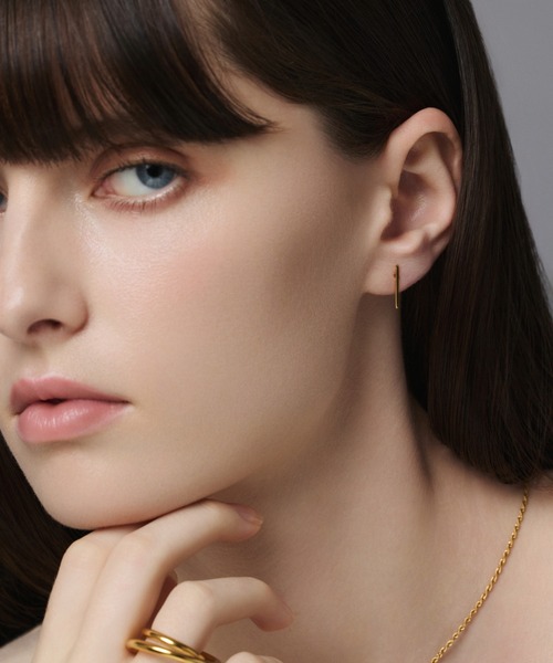 CENE（セネ）の「【CENE】セネ/スリムラインピアス（ピアス（両耳用）・レディース・シルバー/ゴールド・FREE）」の4枚目の写真