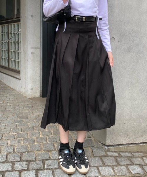 Teem Store(チームストア)の「【ベルト付】タックプリーツロングスカート(スカート・レディース・ブラック/グレー・S/M/L)」の16枚目の写真