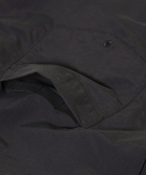 HELLY HANSEN（ヘリーハンセン）の「HELLY HANSEN / ショートスリーブ バスクシャツ （ユニセックス）（シャツ/ブラウス・メンズ・ブラック・S/M/L/XL）」の5枚目の写真