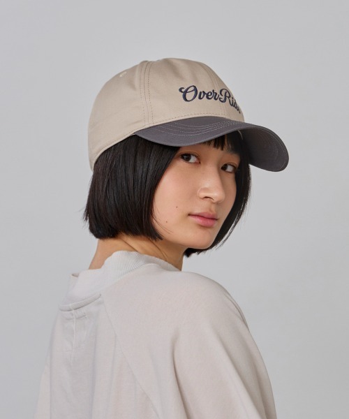 OVERRIDE(オーバーライド)の「OVERRIDE REC EMBROIDERY LOGO CAP SG / オーバーライド(キャップ・レディース・ブルー/ベージュ/ピンク/チョコ・57~59cm)」の8枚目の写真