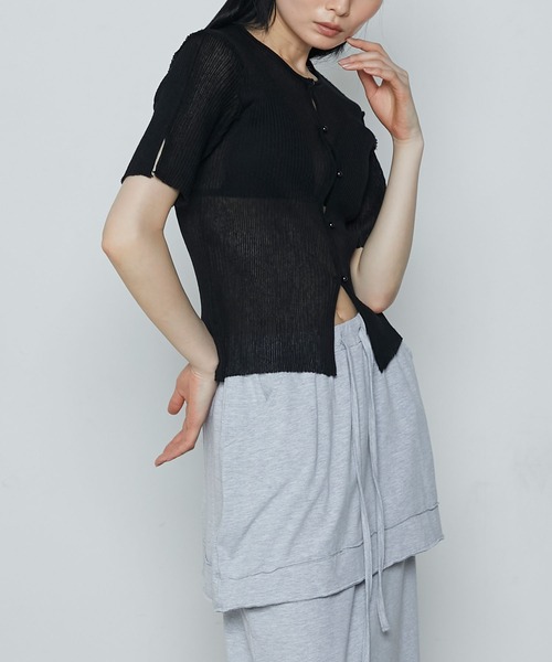 le ELMi(ルエルミ)の「Sheer rib hole half sleeve cardigan / シアー リブ ホール ハーフスリーブ カーディガン(カーディガン/ボレロ・レディース・ブラック/ベージュ/ピンク/ブルー・FREE)」の22枚目の写真