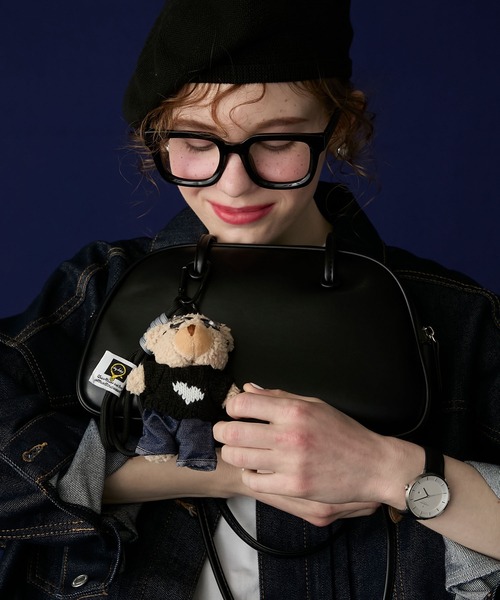 BONLECILL Marche（ボンルシールマルシェ）の「【BONLECILL Marche】デニムくまさんマスコット／ぬいぐるみキーホルダー（キーホルダー・レディース・ブラック/レッド・FREE）」の5枚目の写真