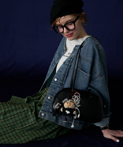 BONLECILL Marche（ボンルシールマルシェ）の「【BONLECILL Marche】デニムくまさんマスコット／ぬいぐるみキーホルダー（キーホルダー・レディース・ブラック/レッド・FREE）」の7枚目の写真