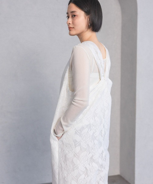 A part by（アパートバイ）の「レースＶサロペット（サロペット/オーバーオール・レディース・オフホワイト/ブラック・FREE）」の7枚目の写真