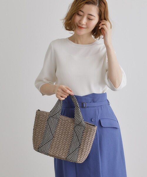 grove（グローブ）の「ペーパー巾着コードラメ2WAYトート（トートバッグ・レディース・アイボリー/グレー/ベージュ/ライトベージュ・00）」の7枚目の写真